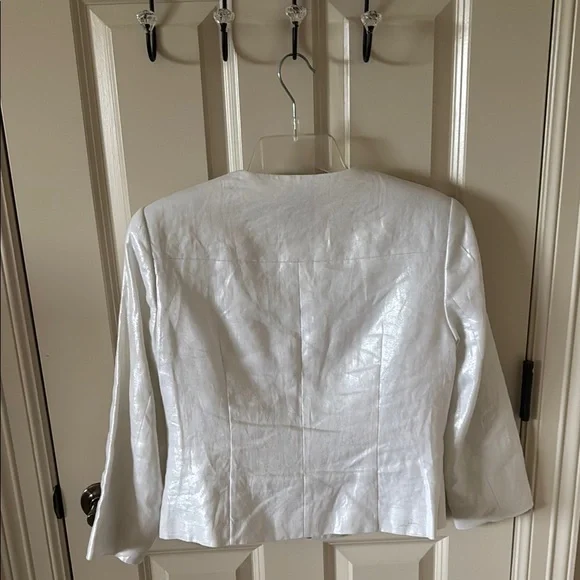Vince Camuto Women's White Jacket Size 8 EUC - Picture 10 of 14